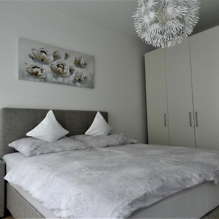Ferienwohnung Danubia ลินซ์ ภายนอก รูปภาพ